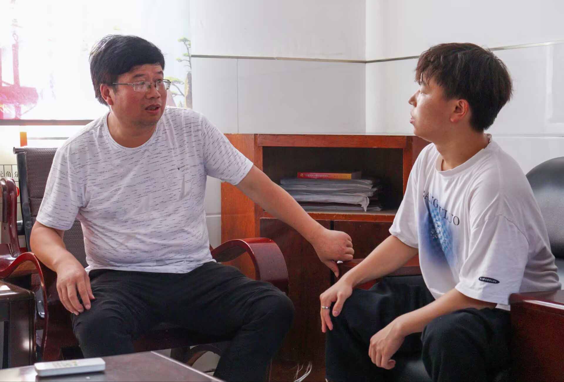 tˎWԺഺsӊAl֧ͯ