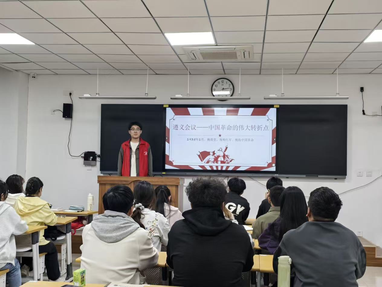 ĳǴW|WԺP־Ըh_չϵСxӢ׿Rhнҫ̡v