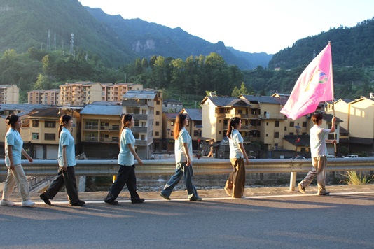 ؑcZW(xu)Ժڡl(xing)ഺǡƻ𣬗(dng)r