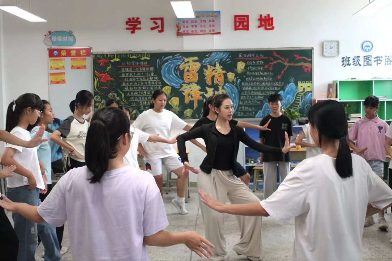 �V�|���g������W�����S�{�v����ǧ�f����ͻ����_�O��Ԫ�赸�n�̣��|�����`֮��