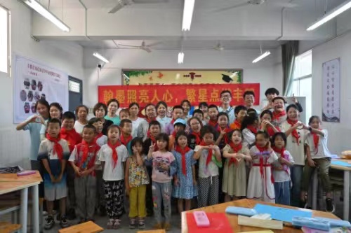 �P(gu��n)�����؃�ͯ�������S����ͥ����������(hu��)